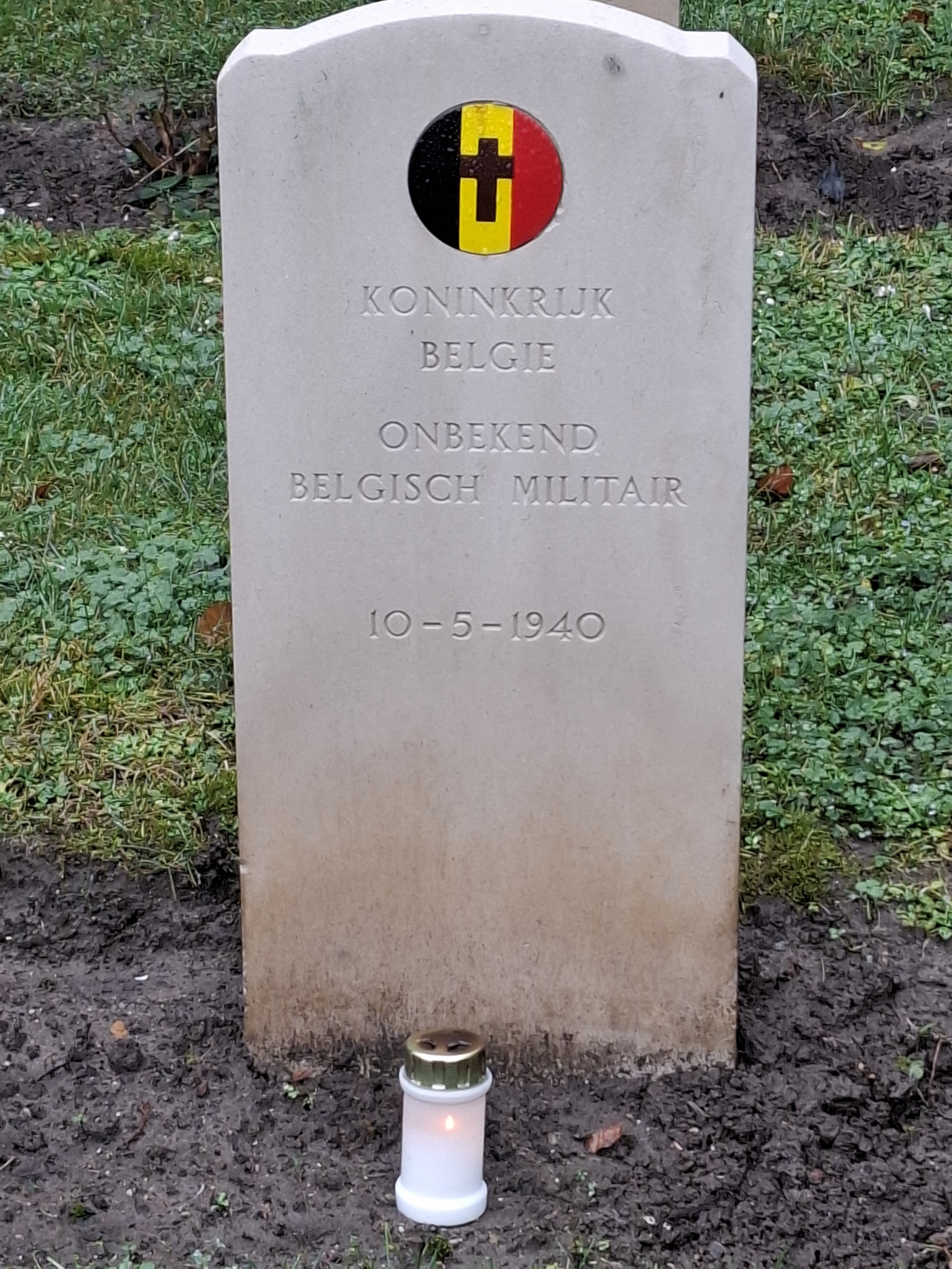 Onbekende Belg Grafnummer CC 30