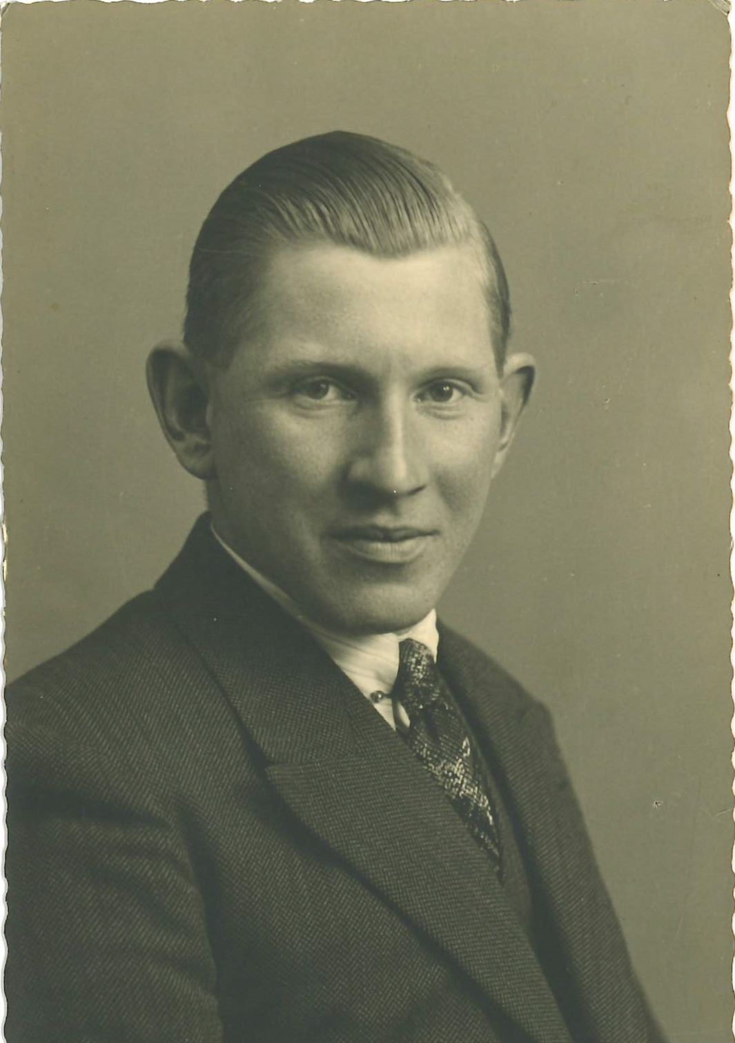 G.J. Nelis