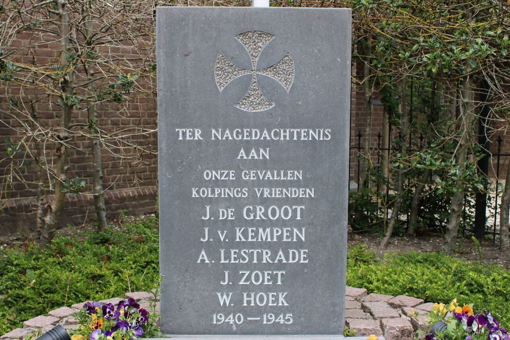 Voorhout Monument 2